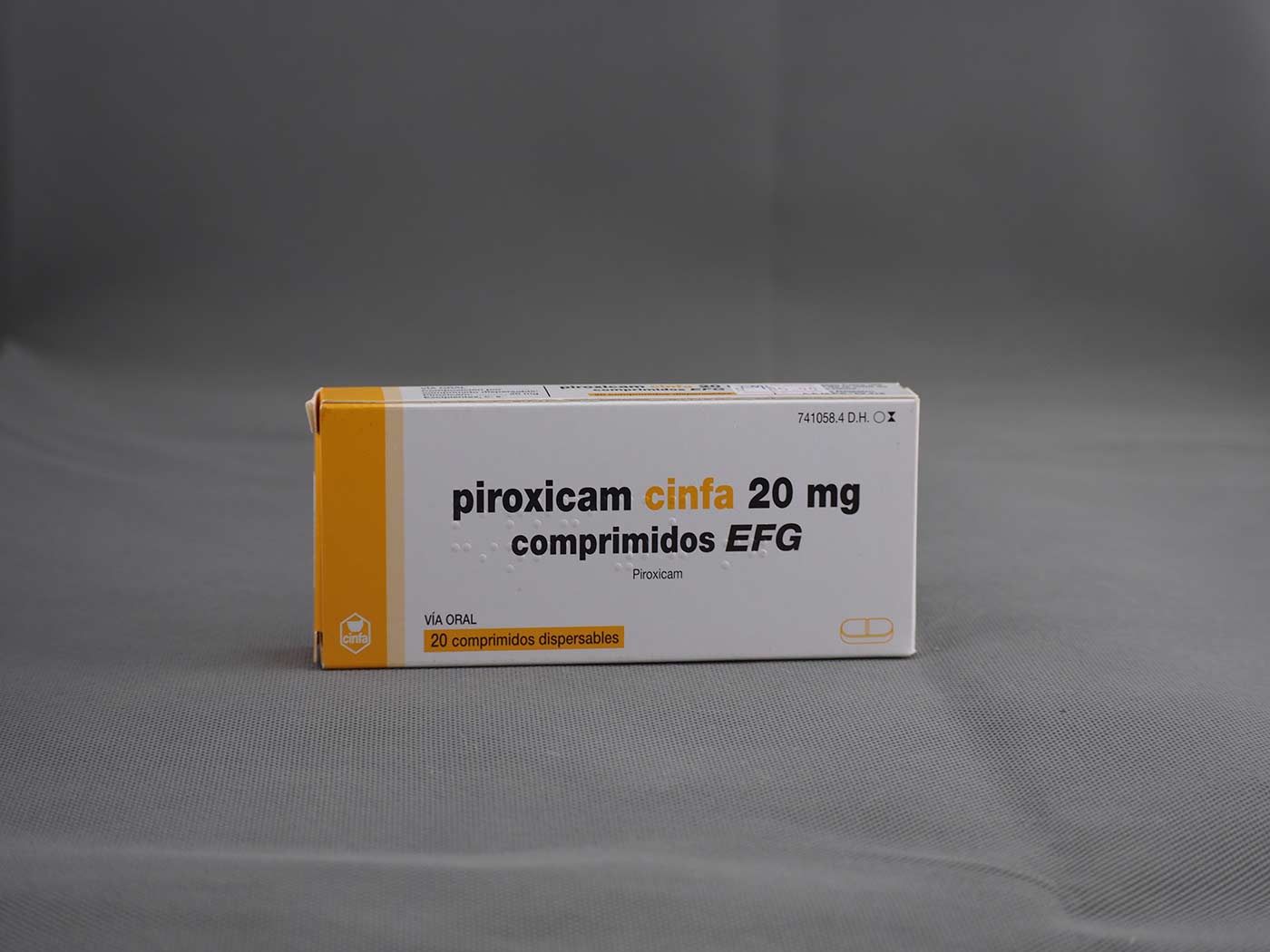 吡罗昔康片Piroxicam